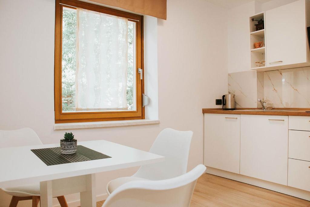Apartmaji Ursic Kobarid Exteriör bild