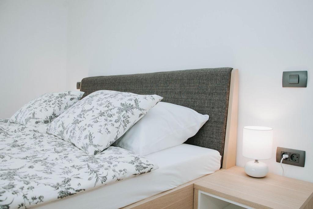 Apartmaji Ursic Kobarid Exteriör bild